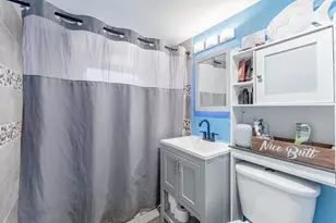 3605 W 56th Pl, Chicago, IL 60629 - Photo 7