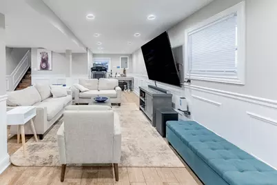 3605 W 56th Place, Chicago, IL 60629 - Photo 9