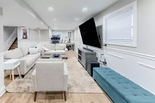 3605 W 56th Pl, Chicago, IL 60629 - Photo 9