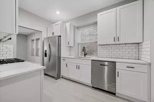 8018 S Harvard Ave, Chicago, IL 60620 - Photo 5