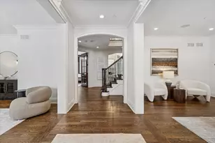 423 56th St, Clarendon Hills, IL 60514 - Photo 3