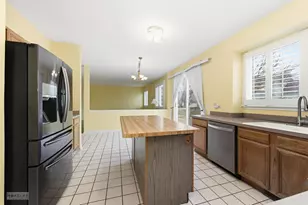 109 Old Post Rd, Oswego, IL 60543 - Photo 9