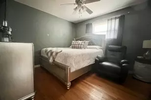 3639 Dora St, Franklin Park, IL 60131 - Photo 9