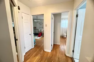 3639 Dora St, Franklin Park, IL 60131 - Photo 5