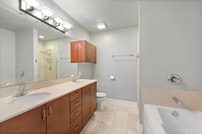 873 N Larrabee Street #201, Chicago, IL 60610 - Photo 11