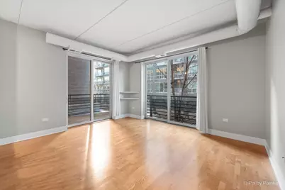 873 N Larrabee Street #201, Chicago, IL 60610 - Photo 5