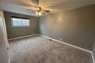 6233 El Morro Ln, Oak Forest, IL 60452 - Photo 15