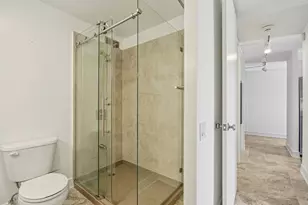 360 E Randolph St, Chicago, IL 60601 - Photo 15