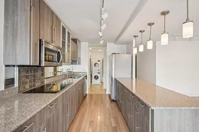 360 E Randolph Street #1102, Chicago, IL 60601 - Photo 7