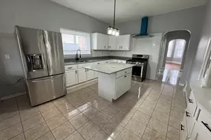 2329 S Austin Blvd, Cicero, IL 60804 - Photo 5