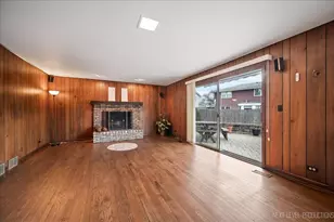 2757 Karen Ln, Glenview, IL 60025 - Photo 15