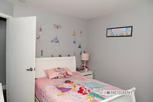 16229 Marshfield Ave, Markham, IL 60428 - Photo 9