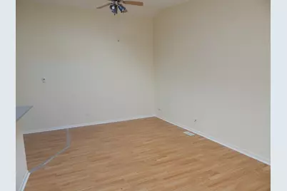 727 Nantucket Way, Island Lake, IL 60042 - Photo 7