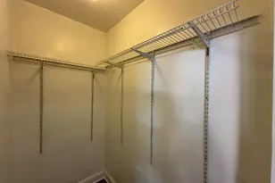 661 W Sheridan Rd, Chicago, IL 60613 - Photo 15