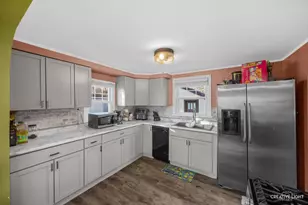 17824 Bock Rd, Lansing, IL 60438 - Photo 5