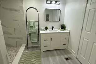 610 Tanglewood Rd, Matteson, IL 60443 - Photo 5