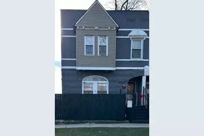4503 W Congress Parkway, Chicago, IL 60624 - Photo 1