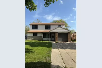 674 E Algonquin Road, Des Plaines, IL 60016 - Photo 1