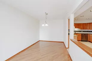 1685 Mill St, Des Plaines, IL 60016 - Photo 9