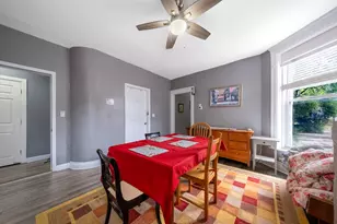 209 S Albany Ave, Chicago, IL 60612 - Photo 9