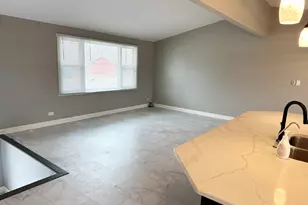 110 Hickory Ln, Morris, IL 60450 - Photo 7