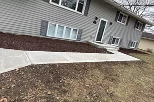 110 Hickory Ln, Morris, IL 60450 - Photo 43