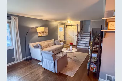 450 E Park Avenue, Elmhurst, IL 60126 - Photo 7