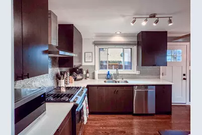 450 E Park Avenue, Elmhurst, IL 60126 - Photo 11