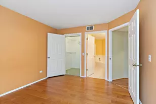 500 Pembrook Ct S, Crystal Lake, IL 60014 - Photo 11