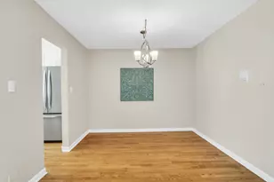 5140 Coventry Ln, Gurnee, IL 60031 - Photo 7