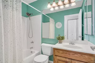 5140 Coventry Ln, Gurnee, IL 60031 - Photo 25