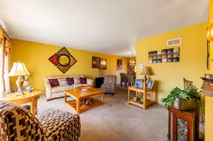 17044 Louis Ave, South Holland, IL 60473 - Photo 3