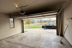 309 Blackfoot Dr, Bolingbrook, IL 60490 - Photo 27