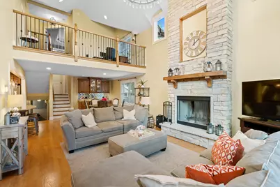 5229 Benton Avenue, Downers Grove, IL 60515 - Photo 5