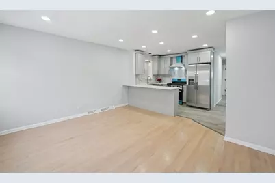 4914 W 32nd Place, Cicero, IL 60804 - Photo 5