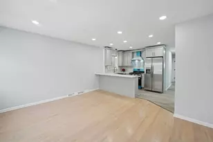 4914 W 32nd Pl, Cicero, IL 60804 - Photo 5