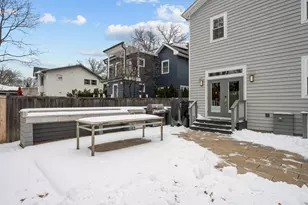 124 Linden Ave, Glencoe, IL 60022 - Photo 39