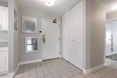 2201 S Grace Street #305, Lombard, IL 60148 - Photo 5