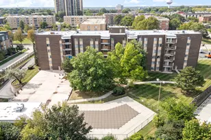 2201 S Grace St, Lombard, IL 60148 - Photo 29