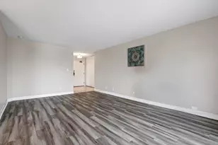 2201 S Grace St, Lombard, IL 60148 - Photo 7