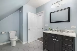 4338 N Kenneth Ave, Chicago, IL 60641 - Photo 15