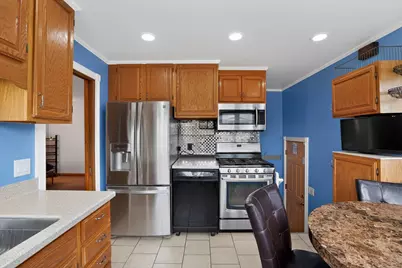 5321 N McVicker Avenue, Chicago, IL 60630 - Photo 7