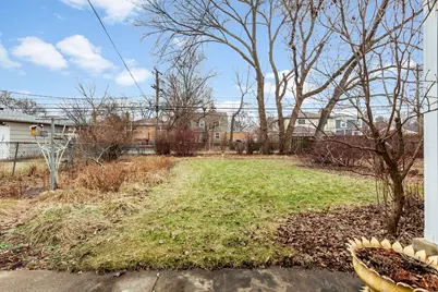 8527 Keystone Avenue, Skokie, IL 60076 - Photo 23