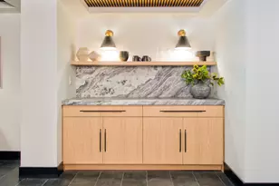 9396 Landings Ln, Des Plaines, IL 60016 - Photo 11