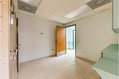 7036 Cermak Road, Berwyn, IL 60402 - Photo 25