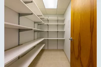 7036 Cermak Road, Berwyn, IL 60402 - Photo 27