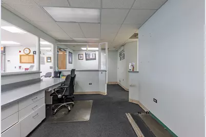 7036 Cermak Road, Berwyn, IL 60402 - Photo 13