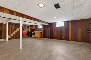 5265 W Devon Ave, Chicago, IL 60646 - Photo 15