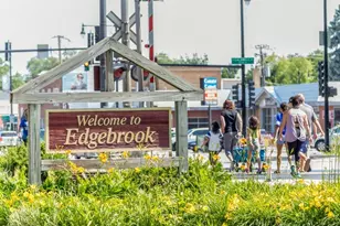 5265 W Devon Ave, Chicago, IL 60646 - Photo 23