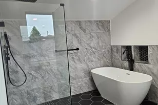 5402 N Mobile Ave, Chicago, IL 60630 - Photo 19